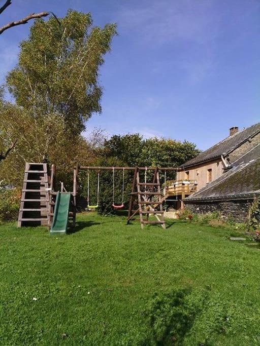 Gite Les 7 Frenes Vaux-sur-Sure Eksteriør bilde